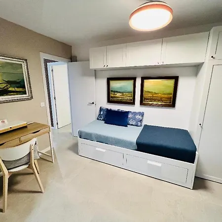 Little Venice 10 Days Minimum * Port Saplaya